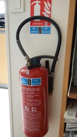 Gesetzliche Verpflichtungen in Bezug auf Feuerlöscher