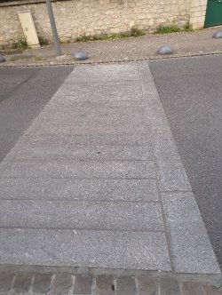 4. Normes de sécurité des Passages piétons