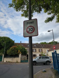 4. Évolution de la signalisation routière