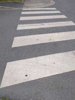 Regulamin i normy przejść dla pieszych