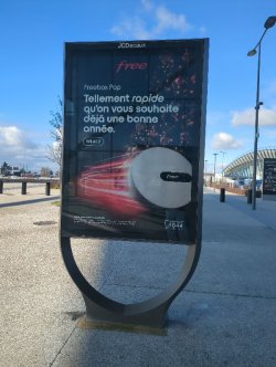 Co to jest billboard reklamowy?