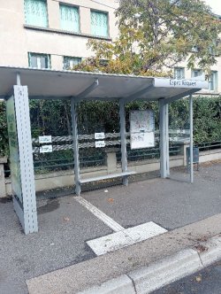 Kartes och hanteringen av graffiti på upphållsplatser